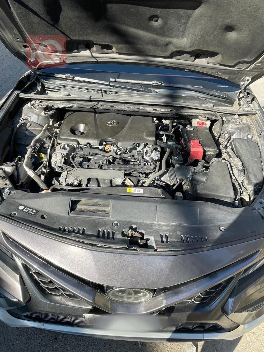 تۆیۆتا کامری